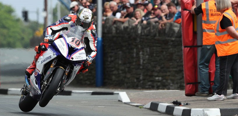 Peter Hickman (10), as seen during the Senior TT in 2018. Photo courtesy of Isle of Man TT Press Office.