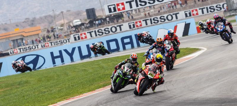 Alvaro Bautista (19) leading Race One in Argentina. Photo courtesy of Dorna WorldSBK Press Office.