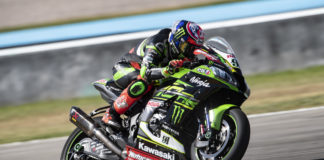 Leon Haslam (91) at speed in Argentina. Photo courtesy of Kawasaki.