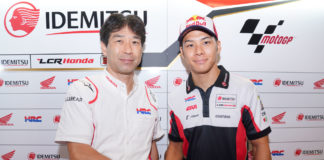 Takaaki Nakagami (right) with Tetsuhiro Kuwata, HRC Director - General Manager Race Operations Management Division (right). Photo courtesy of Honda Racing Corporation (HRC).
