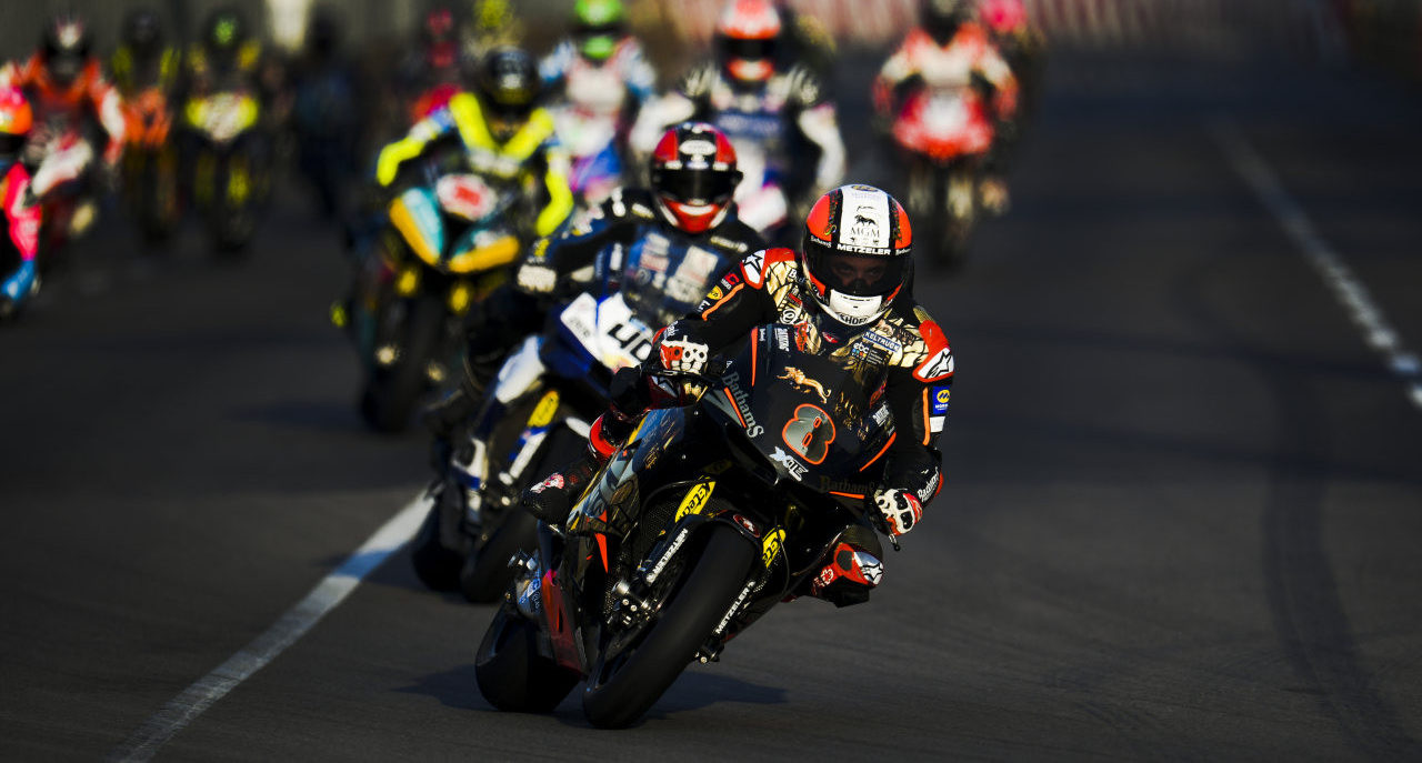 Michael Rutter (8) leading the Macau Motorcycle Grand Prix. Photo courtesy of Macau Grand Prix Committee.