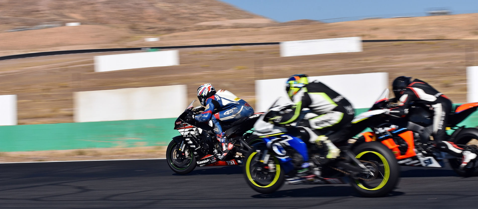 A WERA West race start at Willow Spring International Raceway in 2019. Photo by Michael Gougis.