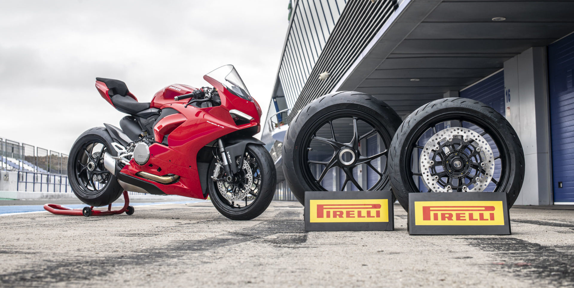 A 2020 Ducati Panigale V2 and Pirelli Diablo Rosso Corsa II tires. Photo courtesy of Pirelli.