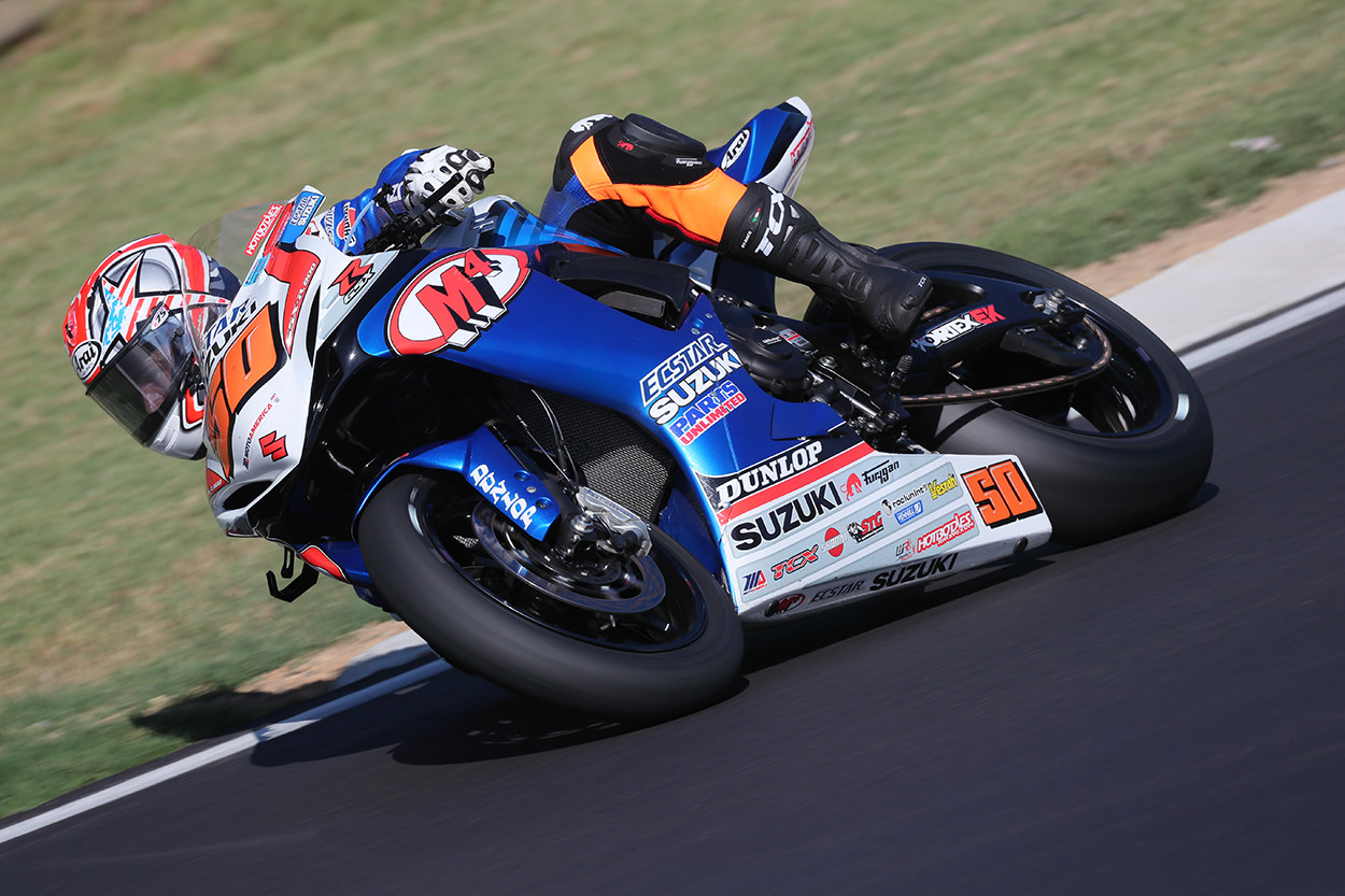 Bobby Fong (50) won the 2019 MotoAmerica Supersport Championship on an M4 ECSTAR Suzuki GSX-R600. Photo By Brian J. Nelson.