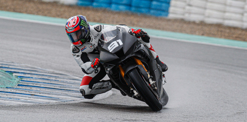 Honda’s Leon Haslam (91) at speed on a wet track in Spain. Photo courtesy of Dorna World SBK Press Office.