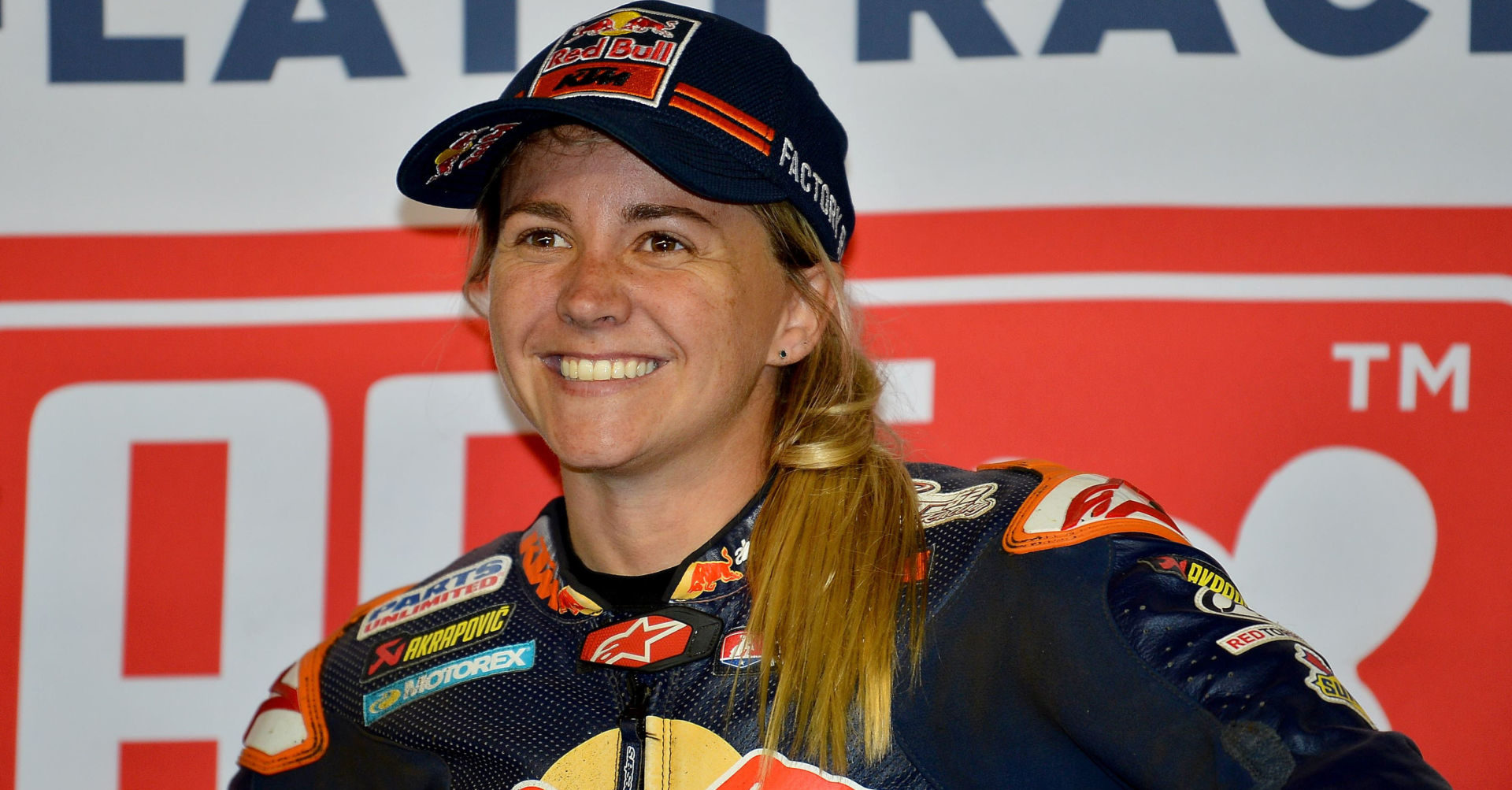 shayna texter flat track racer