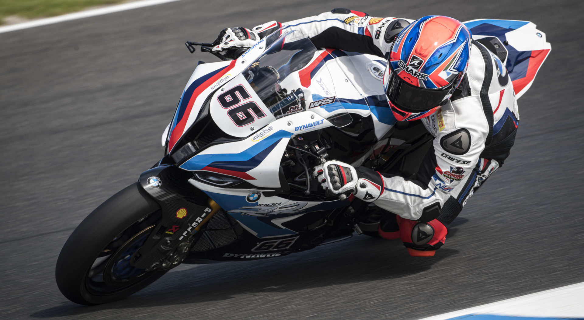 Tom Sykes (66). Photo courtesy of BMW Motorrad Motorsport.