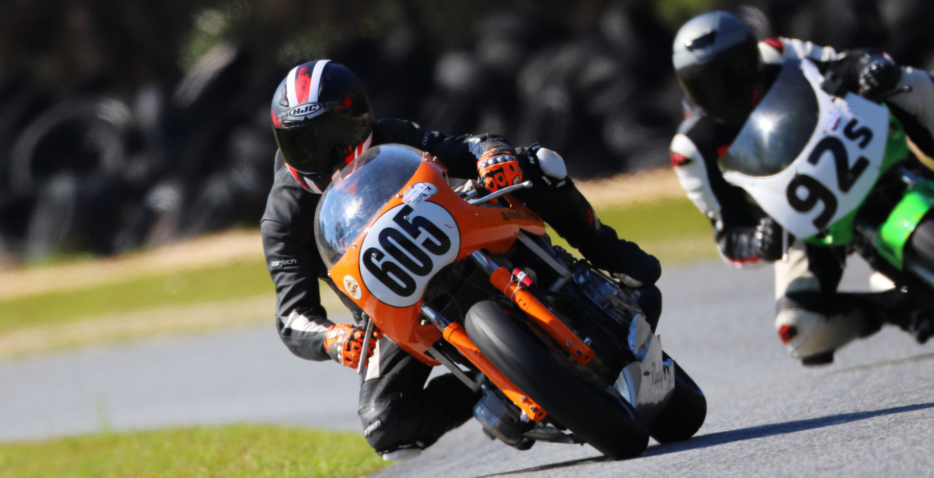 AHRMA racers Rudy Schachinger (605) and Shawn Smith (92S) in action February 23 at Roebling Road Raceway, in Georgia. Photo by etechphoto.com, courtesy of AHRMA.