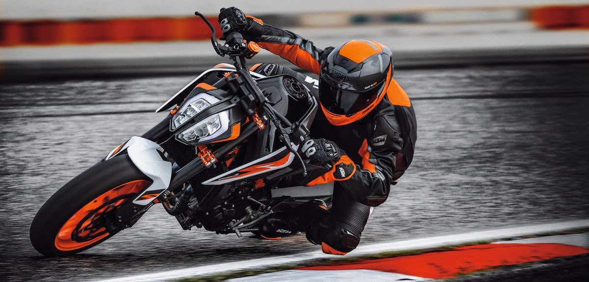 A 2020 KTM 890 Duke R at speed. Photo courtesy of KTM.