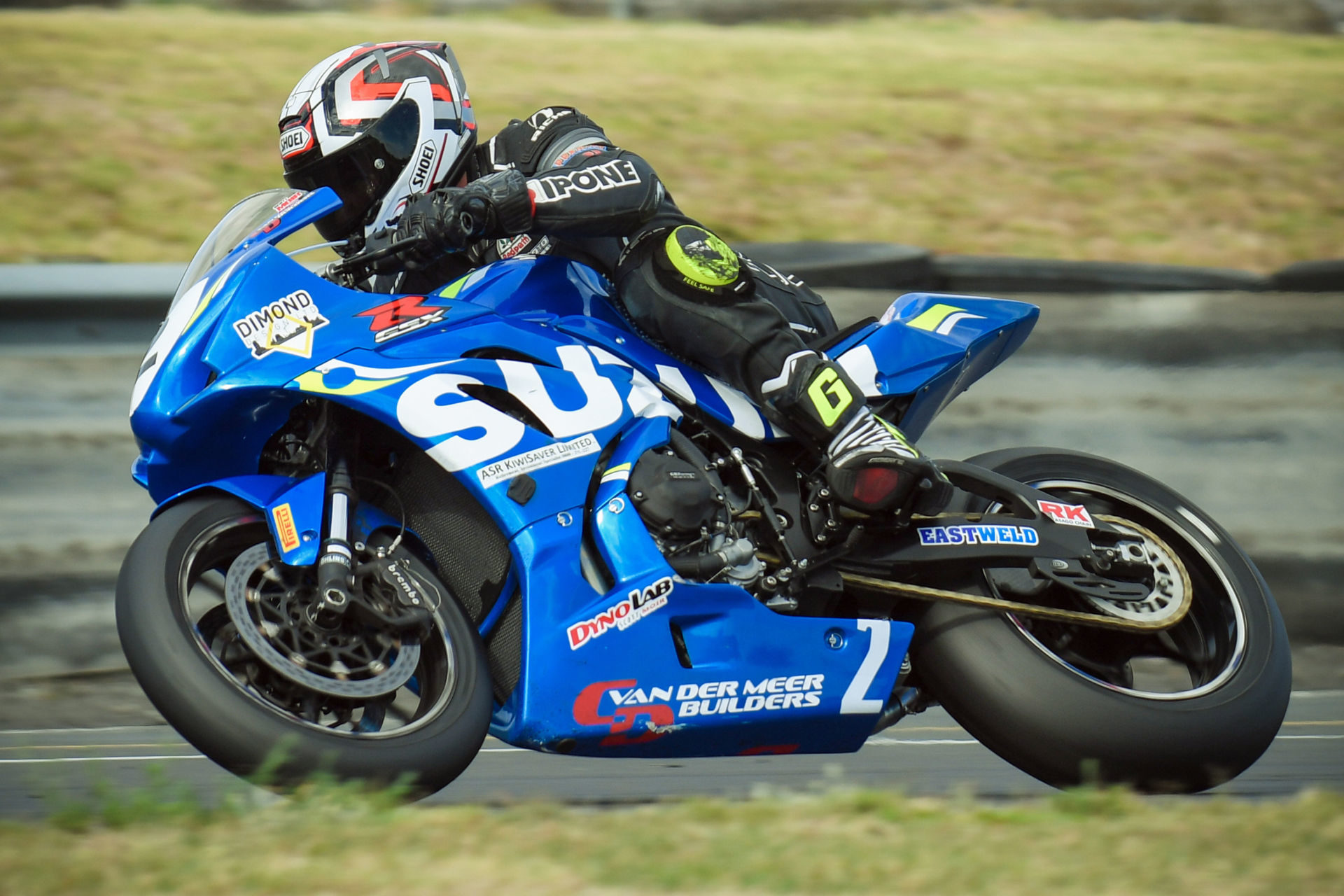 New Zealand Superbike Championship racer Scott Moir. Photo by Andy McGechan, courtesy of Team Suzuki Press Office.