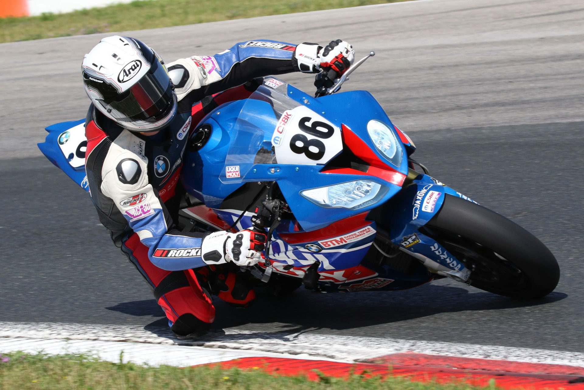 Ben Young, the 2019 Canadian Superbike Champion, was one of the top finishers in the 2019 BMW Motorrad Race Trophy competition. Photo by Ron O’Brien, courtesy of CSBK/PMP.
