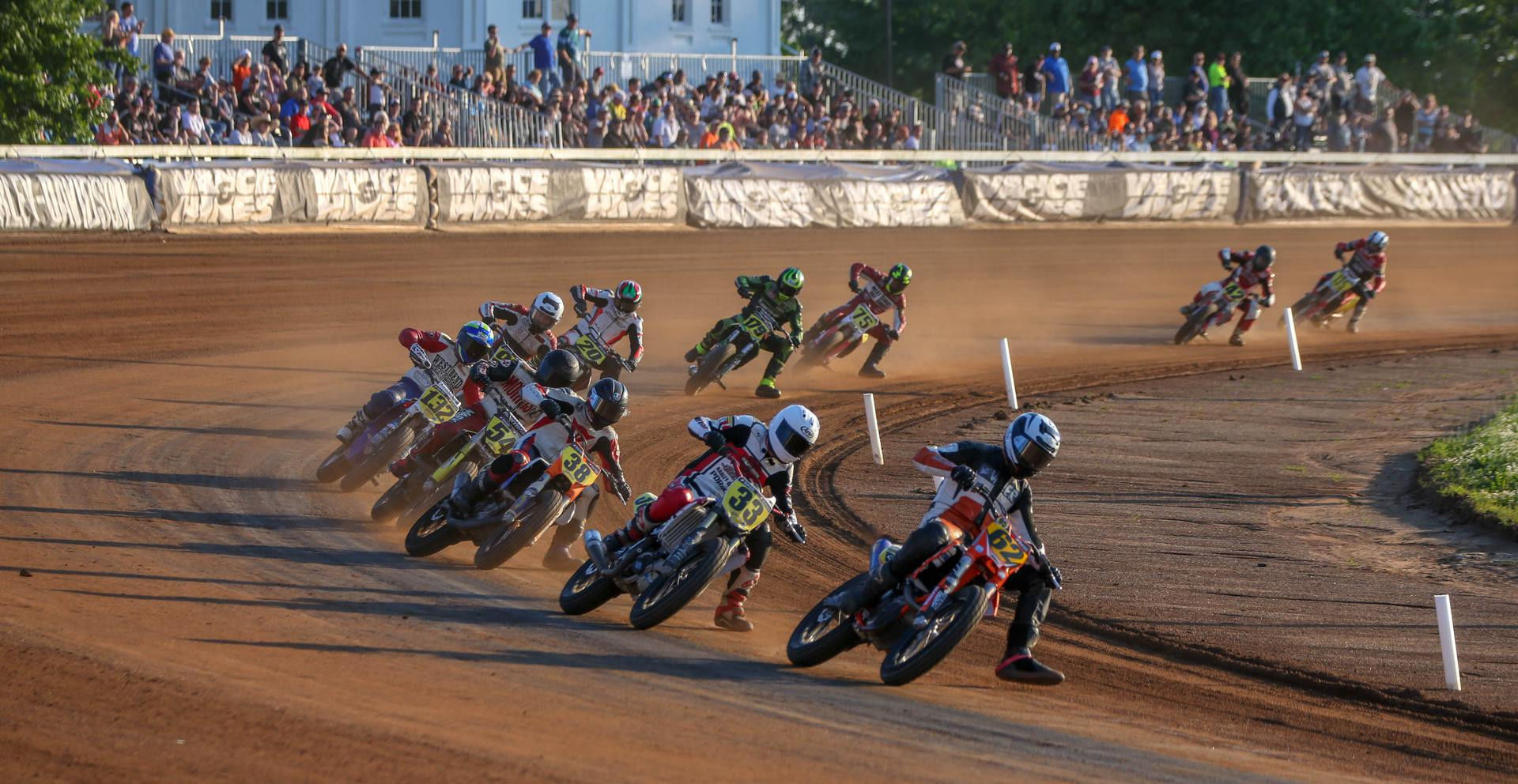 Action from an AFT Singles race at the Red Mile in Kentucky in 2018. Photo by Scott Hunter, courtesy of AFT.