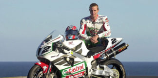 Colin Edwards and his Honda VTR1000SP2, a.k.a. RC51, at the start of the 2002 season. Photo courtesy of Honda Racing Corporation (HRC).