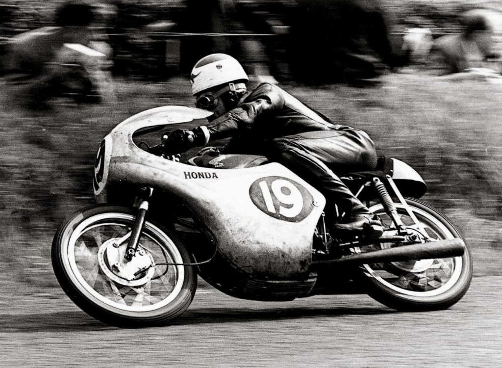 Tom Phillis (19) at speed on his Honda RC143, a DOHC 125cc Twin. Photo courtesy Honda Pro Racing.