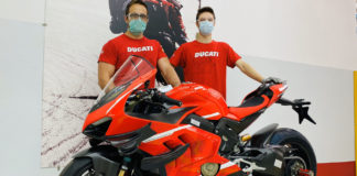 Workers with a pre-production Ducati Superleggera V4 at Ducati's factory in Italy. Photo courtesy Ducati.