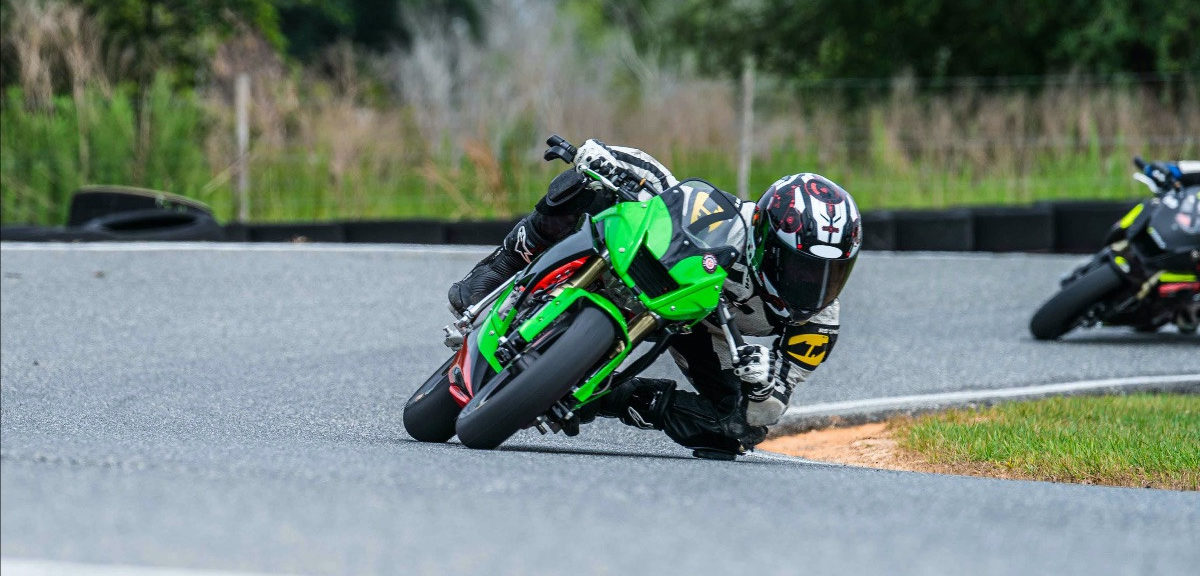 Matthew Siniscalchi (7) on his Ohvale. Photo courtesy RideHVMC/WCW Racing.