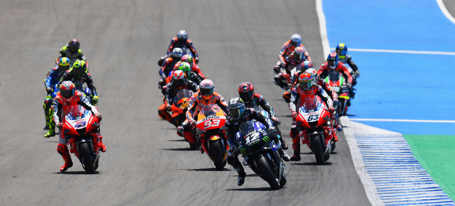 The start of the Spanish Grand Prix at Jerez. Photo courtesy Michelin.