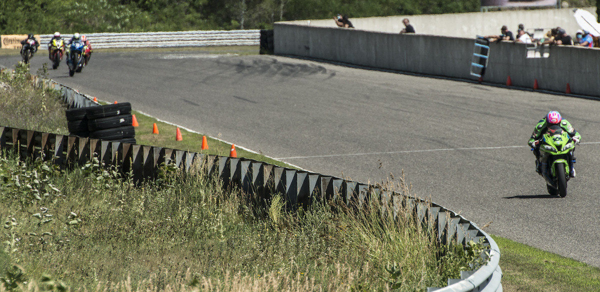 Jordan Szoke (101) with a commanding lead over the Canadian Superbike field at Calabogie Motorsports Park. Photo by Bob Szoke, courtesy CSBK/PMP.