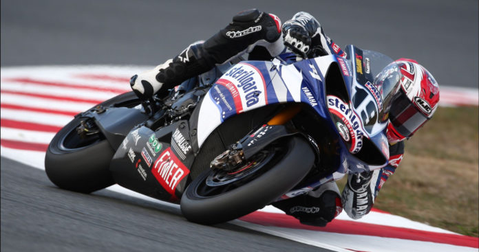 Ben Spies (19), as seen during the 2009 FIM Superbike World Championship, which he won. Photo courtesy Yamaha. Ben Spies (19), as seen during the 2009 FIM Superbike World Championship, which he won. Photo courtesy Yamaha.