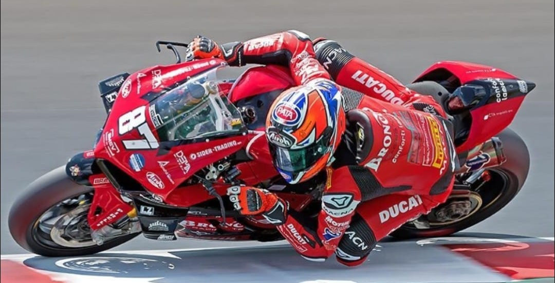 Lorenzo Zanetti (87), as seen during the CIV Italian Superbike Championship event at Misano earlier in 2020. Photo courtesy Lorenzo Zanetti.