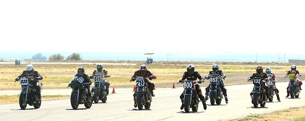 The CSRA starting grid August 8 at Buttonwillow Raceway Park, in California. Photo by Max Klein/Oxymoron Photography, courtesy CSRA.