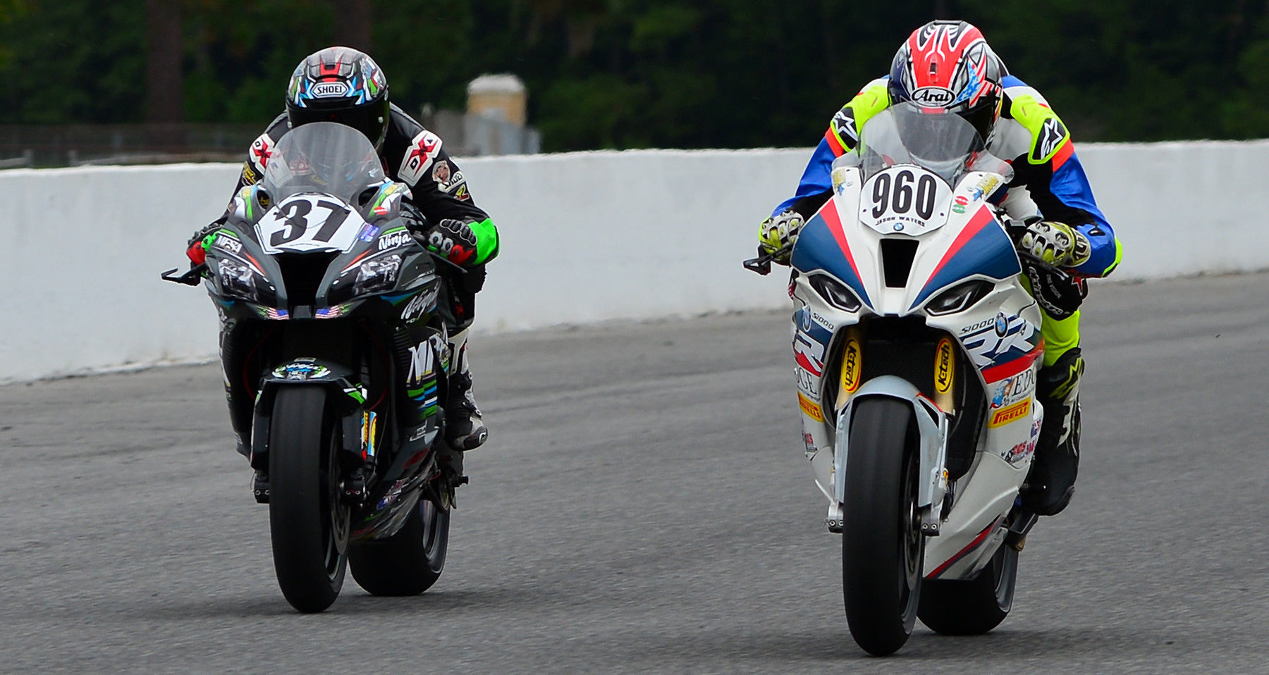 Stefano Mesa (37) and Jason Waters (960) battle for the lead in a race at Roebling Road Raceway, in Georgia. Photo by Lisa Theobald, courtesy ASRA/CCS.