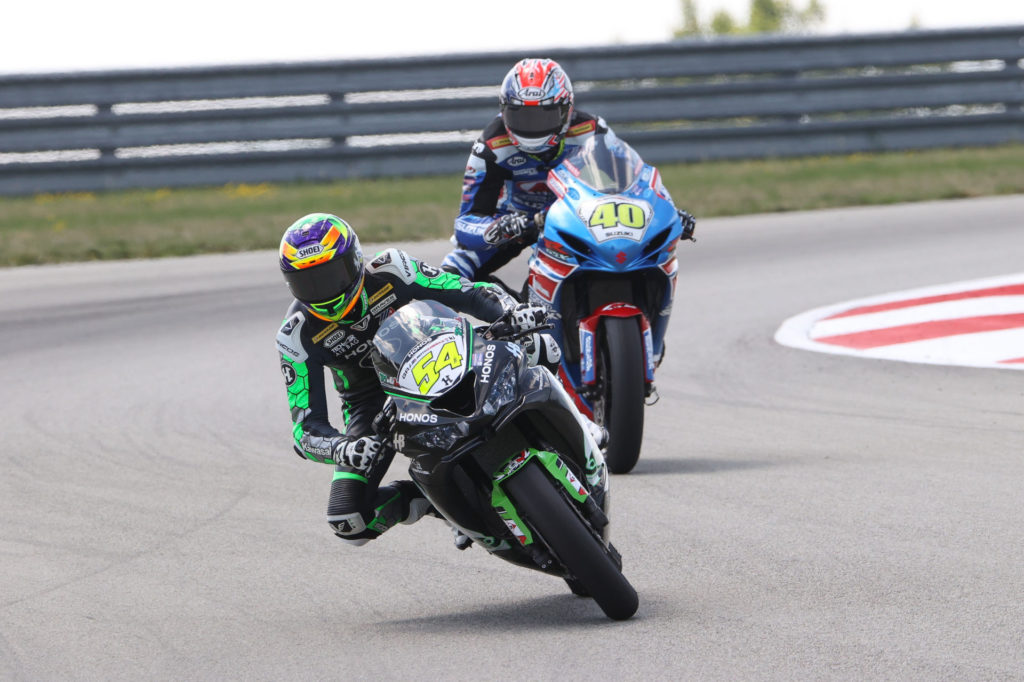 Richie Escalante (54) held off Sean Dylan Kelly (40) in Supersport Race One. Photo by Brian J. Nelson, courtesy MotoAmerica.