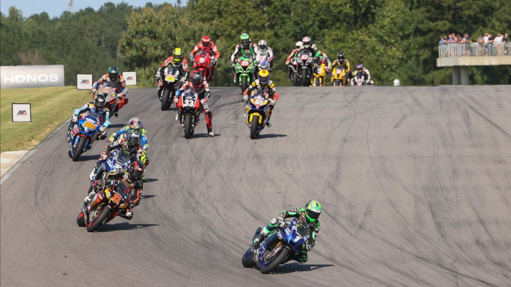 The start of HONOS Superbike Race Two. Photo by Brian J. Nelson, courtesy MotoAmerica.