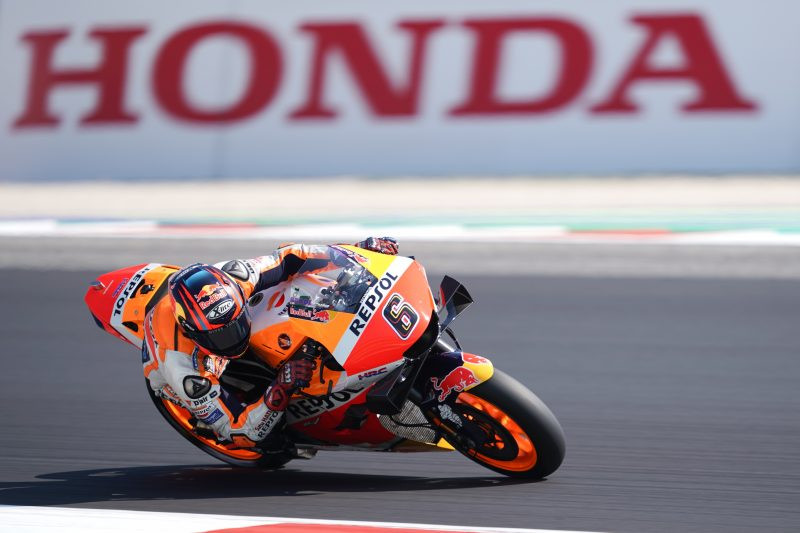 Stefan Bradl (6). Photo courtesy Repsol Honda.