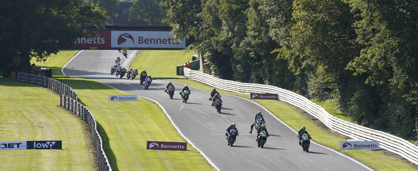 Action from British Superbike Race One at Oulton Park. Photo courtesy MSVR.