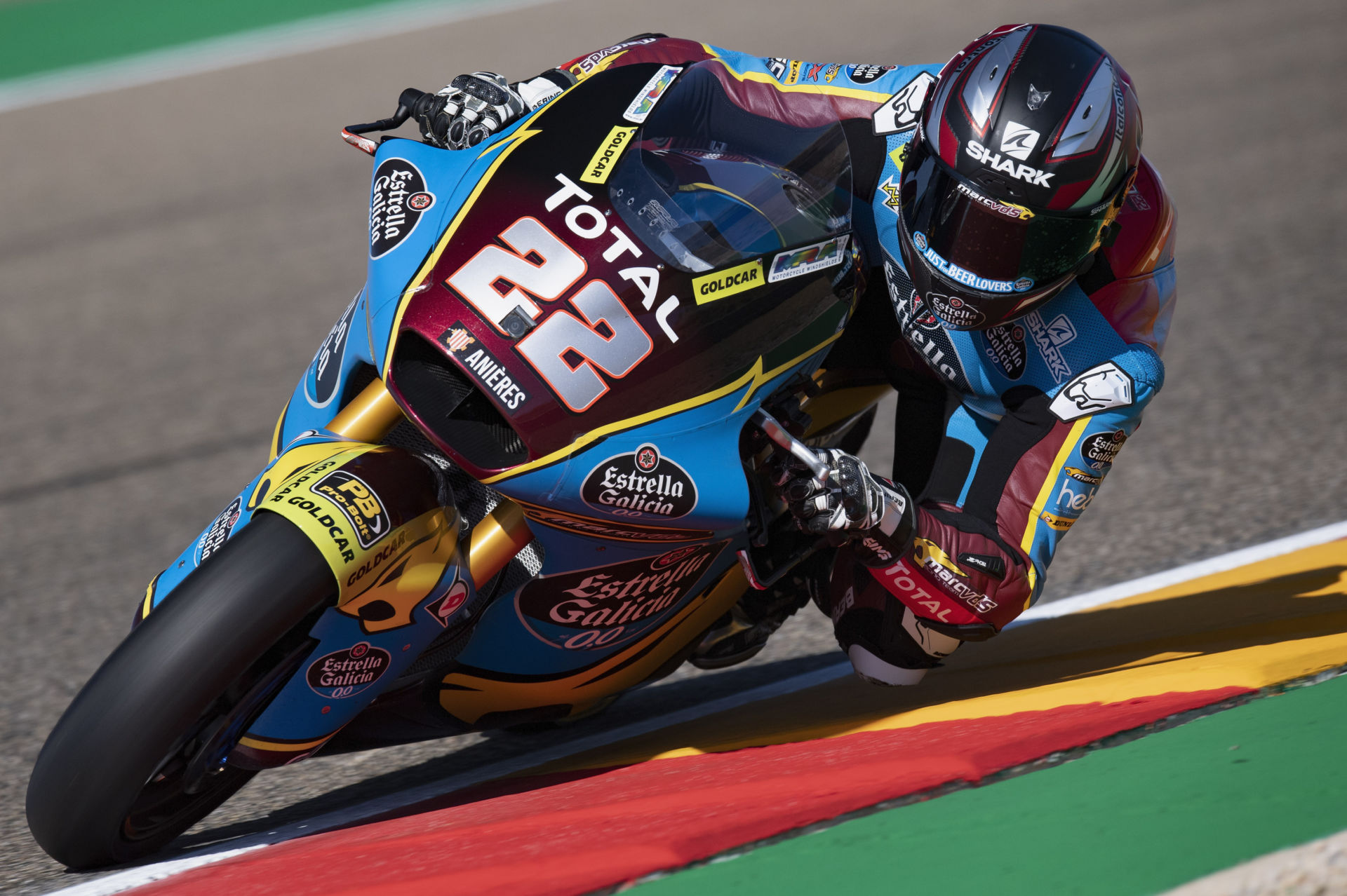 Sam Lowes (22). Photo courtesy Marc VDS Racing Team.