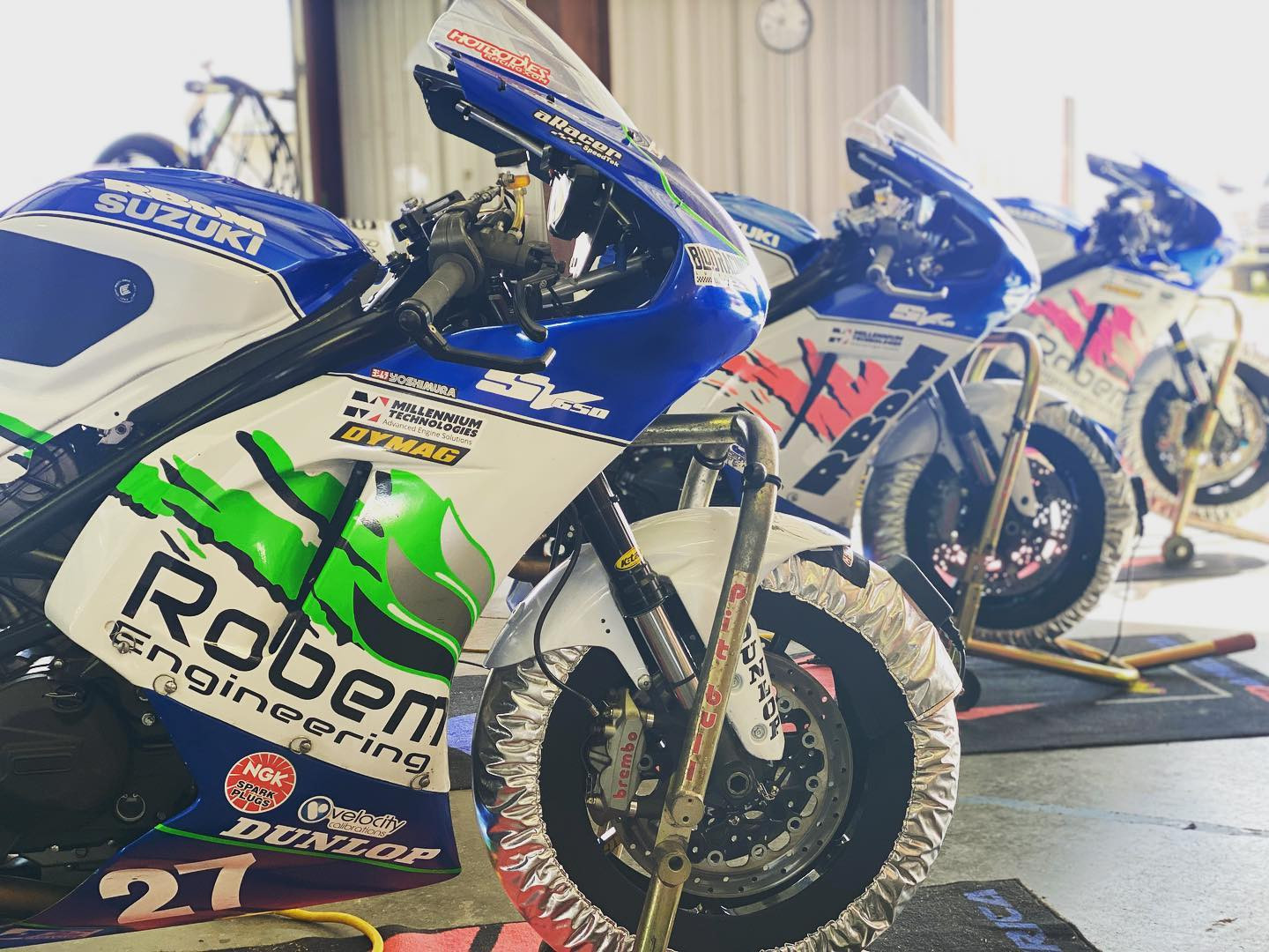 Robem Engineering-sponsored MotoAmerica Twins Cup racebikes with K-Tech suspension components. Photo courtesy Robem Engineering.