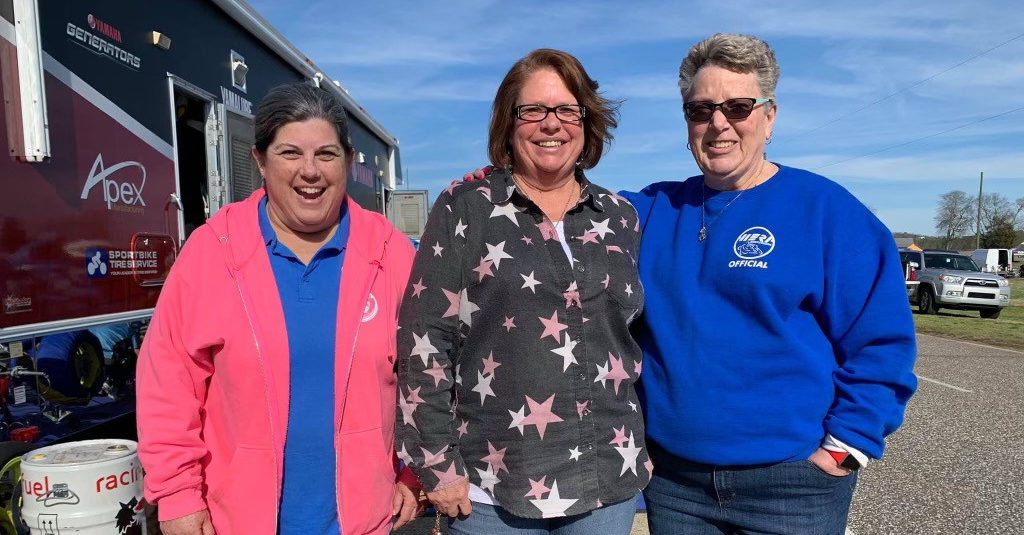 Emily Chandler (right) with fellow race officials Diane Shepard Tribou (center) and Rhonda Harman (left). Photo courtesy WERA.