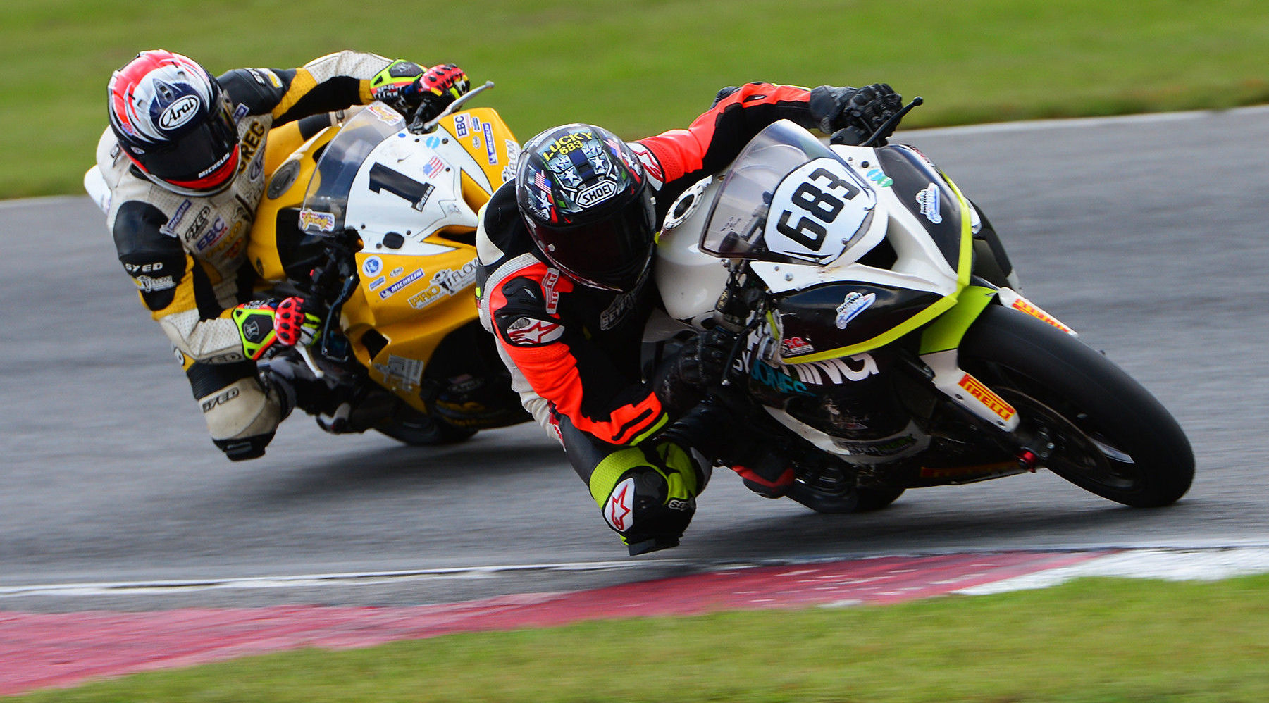 CCS racers Ryan Jones (683) and Greg Melka (1) in action at Roebling Road Raceway in 2019. Photo by Lisa Theobald, courtesy ASRA/CCS.