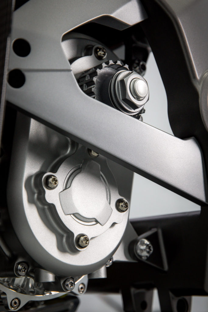 Integral Powertrain Ltd.’s e-Drive electric motor/inverter unit and output shaft from the left side. Photo courtesy Triumph.