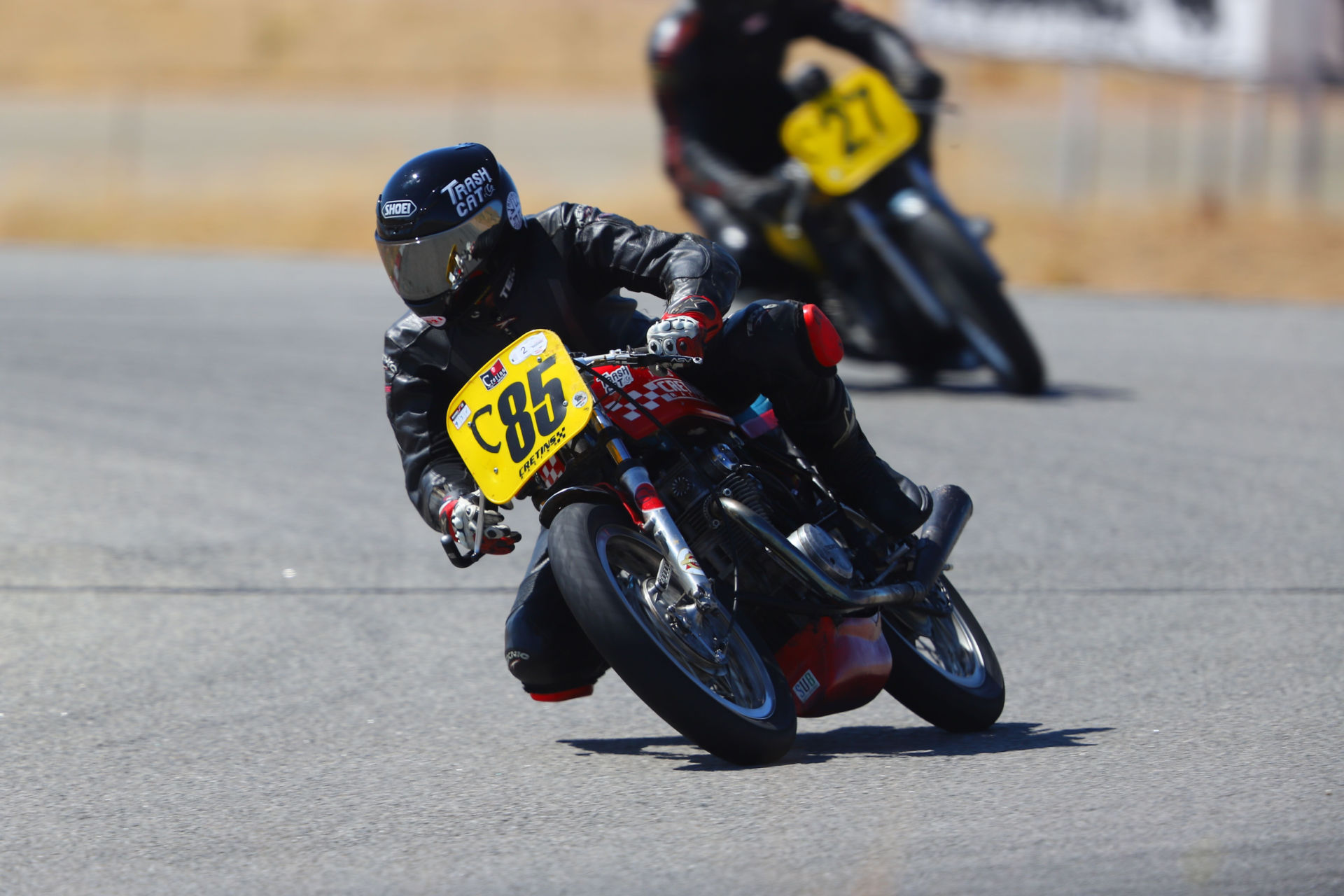 AHRMA racers Simon Brown (C85) and Mark Brown (C27) in action at Streets of Willow. Photo by etechphoto.com, courtesy AHRMA.