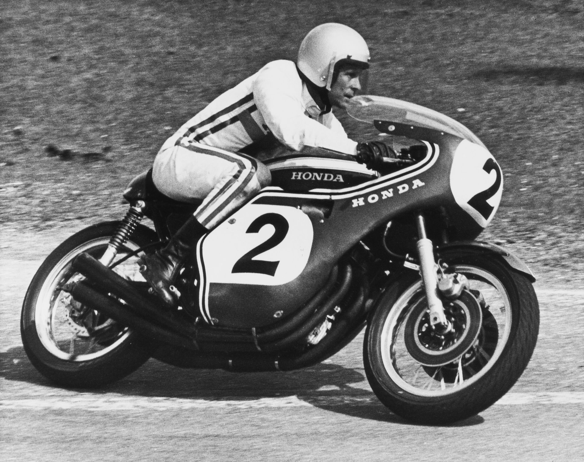 Dick Mann (2). Photo courtesy American Honda.