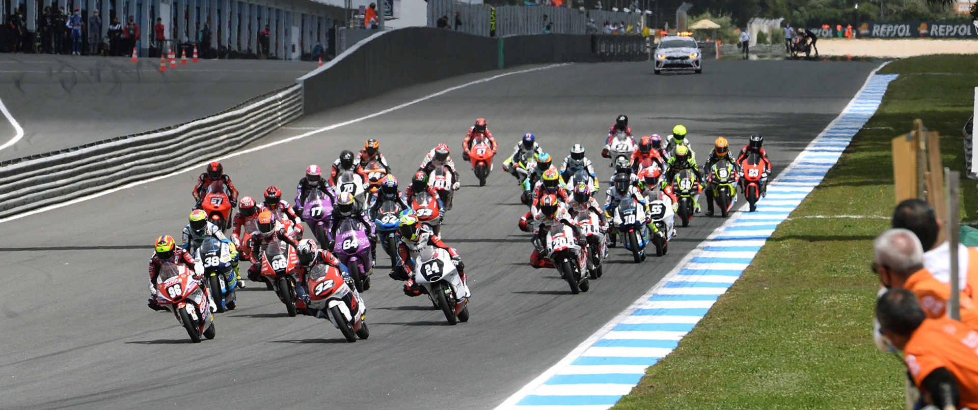 The start of the FIM CEV Repsol Moto3 race. Photo courtesy FIM CEV Repsol Press Office.