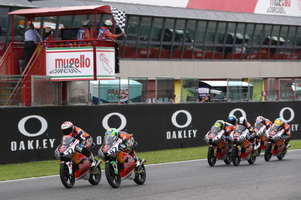 Taiyo Furusato (72) won Race One. Diogo Moreira (92) crossed the line second but was demoted one finishing position for exceeding track limits on the final lap. Photo courtesy Red Bull.