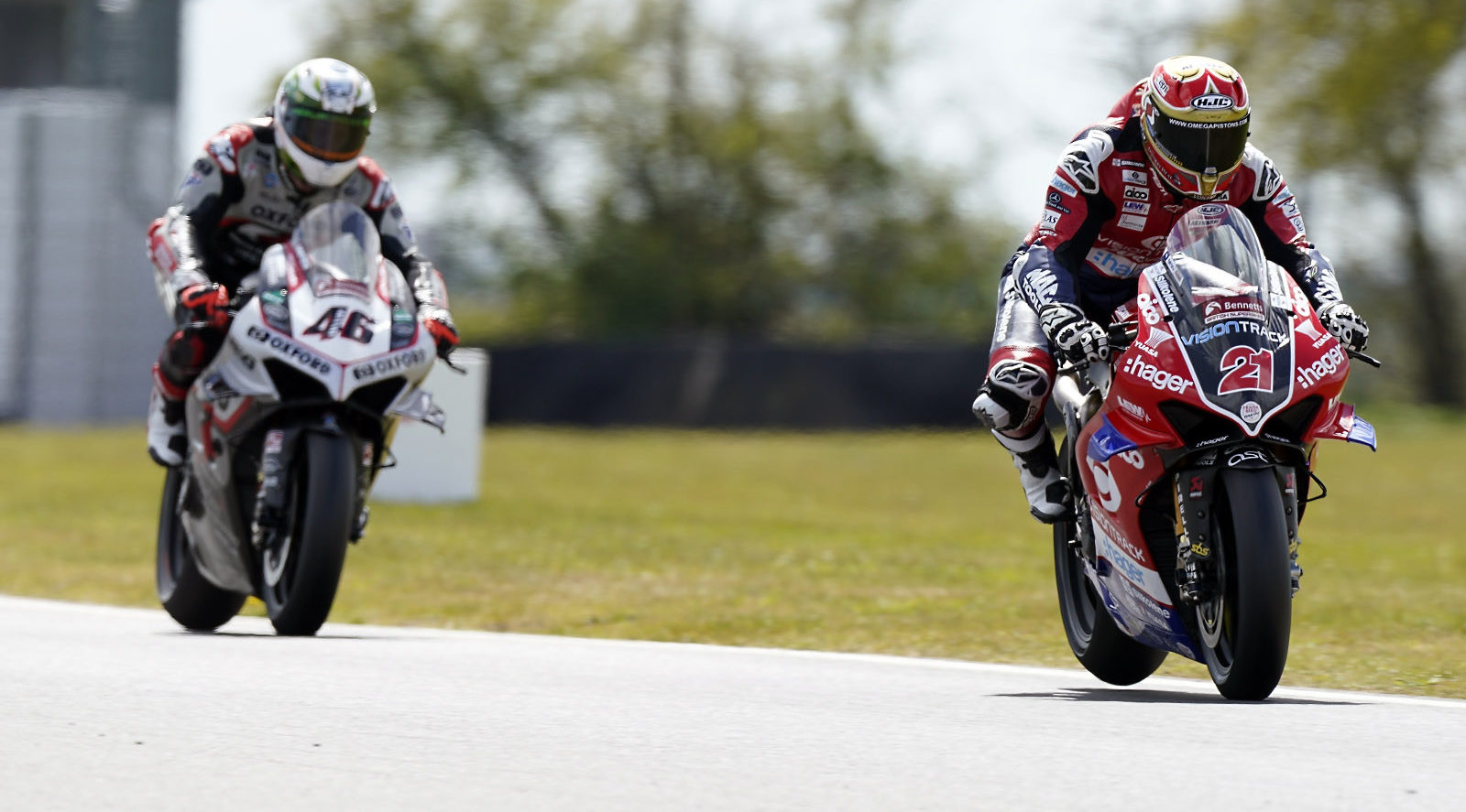 Christian Iddon (21) and Tommy Bridewell (46) testing at Snetterton. Photo courtesy MSVR.