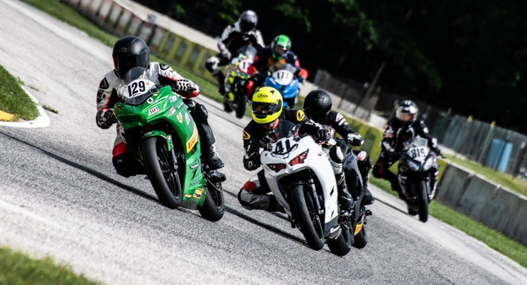 ASRA/CCS Racing At Blackhawk Farms Raceway This Weekend