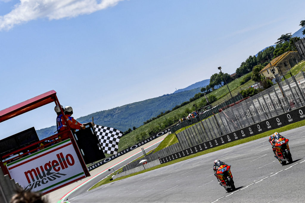 Remy Gardner (87) beat teammate Raul Fernandez (25) to the line by a fraction of a second to win the Moto2 race at Mugello. Photo courtesy Dorna.