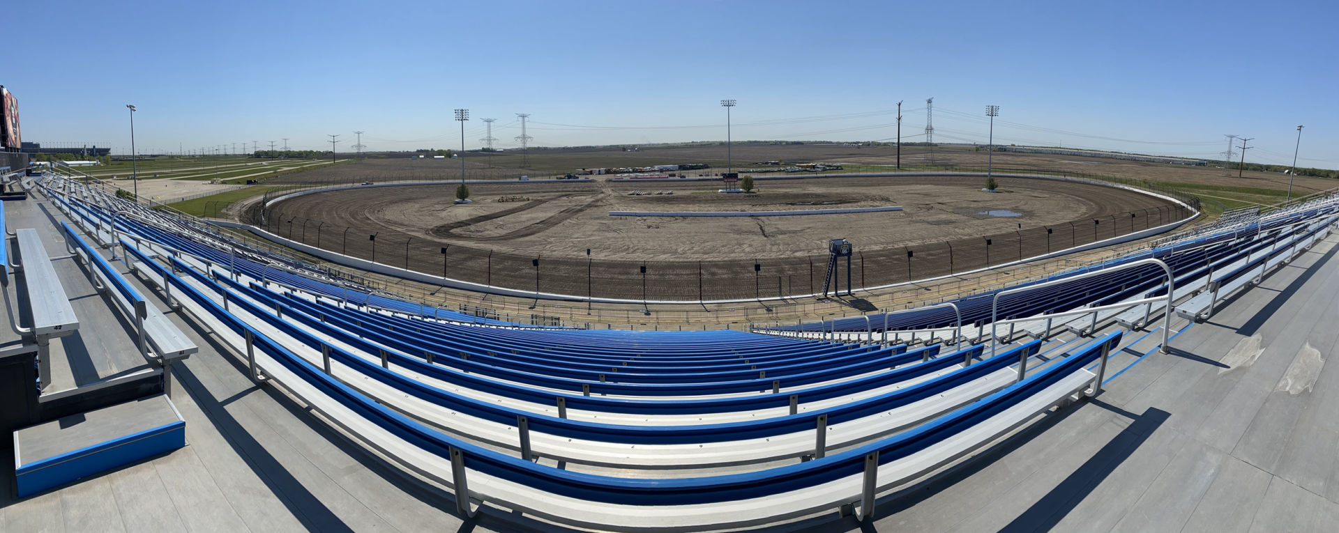 The Dirt Oval at Route 66 Raceway. Photo courtesy Route 66 Raceway.