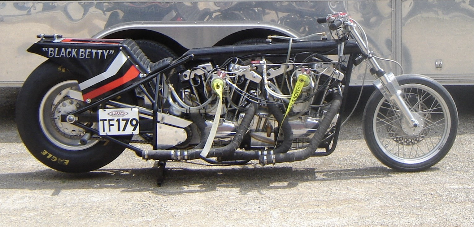 Russ Hendron's dual-engine Harley-Davidson 