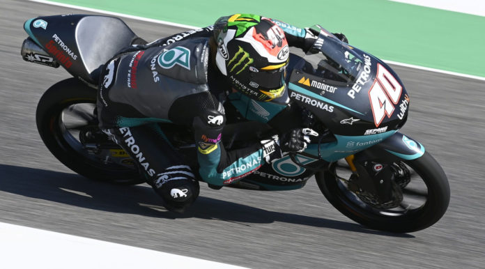 Darryn Binder (40) in action Friday at Mugello. Photo courtesy PETRONAS Sprinta Racing.