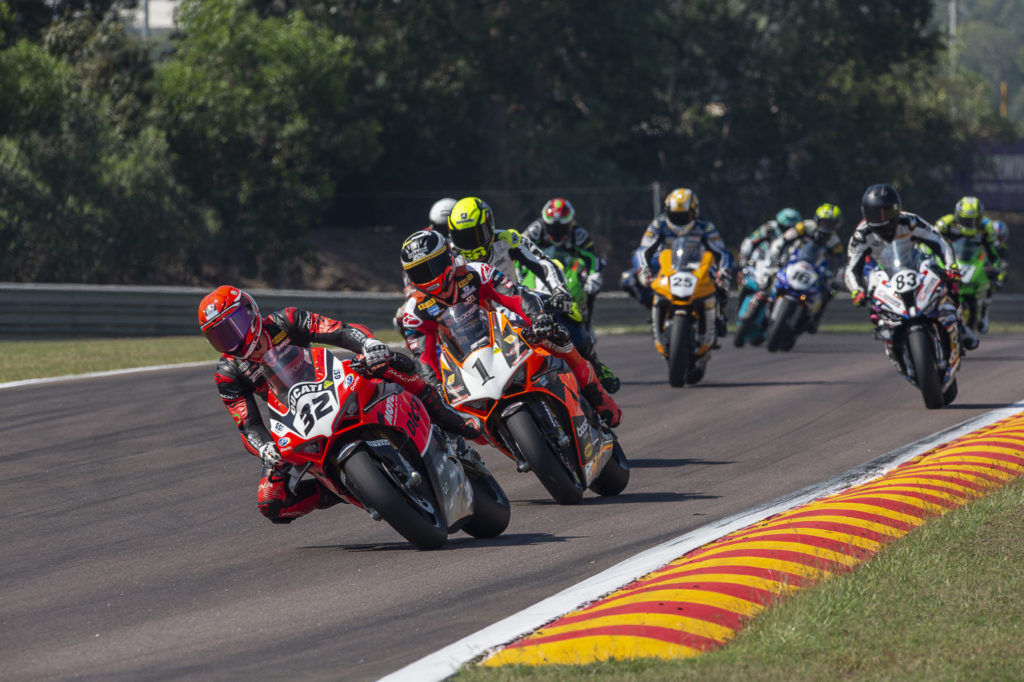 Oli Bayliss (32) leads Wayne Maxwell (1) in Australian Superbike Race Three at Hidden Valley Raceway. Photo by Optikal Photography, courtesy ASBK.