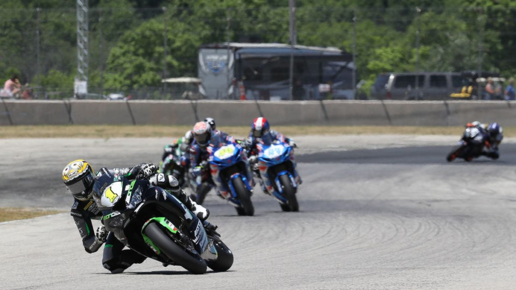 Richie Escalante (1) built an early lead in Supersport Race Two. Photo by Brian J. Nelson.