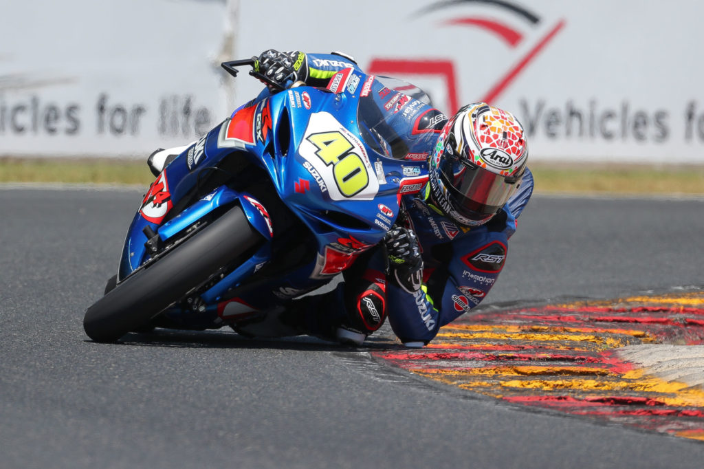 Sean Dylan Kelly (40) left it all out on the track and maintained his points lead in the Supersport class. Photo by Brian J. Nelson, courtesy Suzuki Motor USA.