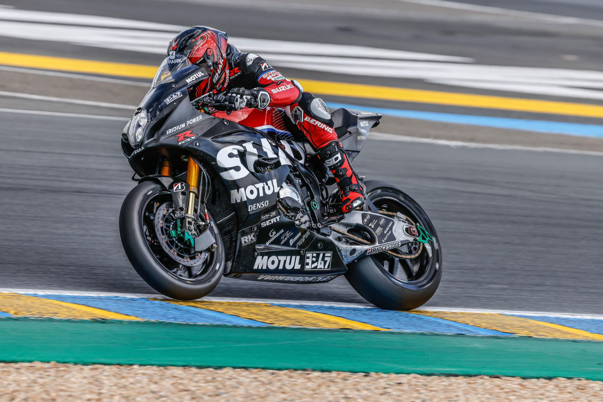 Sylvain Guintoli (1) testing on the Yoshimura SERT Motul Suzuki GSX-R1000. Photo by David Reygondeau, courtesy Team Suzuki Press Office.