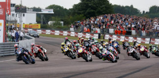 The start of a British Superbike race at Thruxton Circuit in 2019. Photo courtesy MSVR.